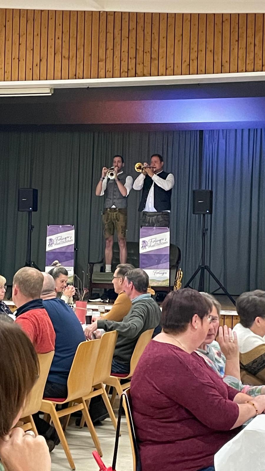 Bild vom Schlachteessen mit unserer Partnerwehr Heldra 2025