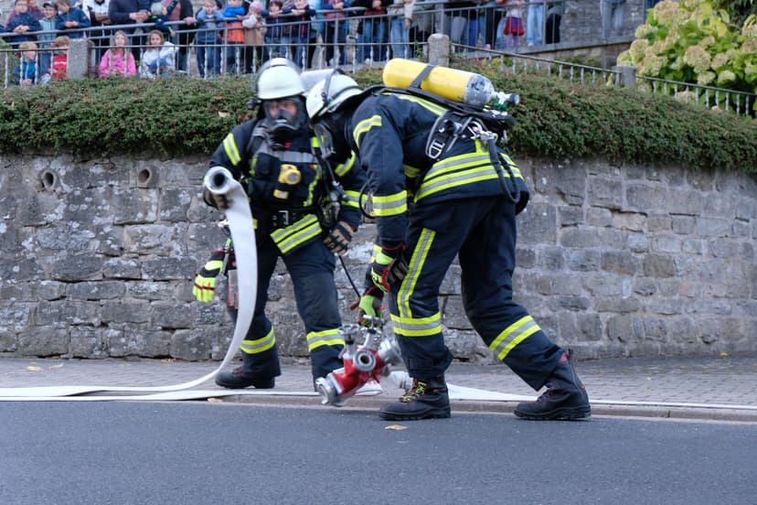 Bild von der Festwoche zu 100 Jahre Feuerwehr Wendehausen, öffentliche Einsatzübung
