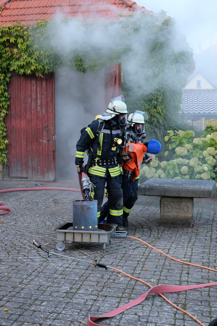Bild von der Festwoche zu 100 Jahre Feuerwehr Wendehausen, öffentliche Einsatzübung