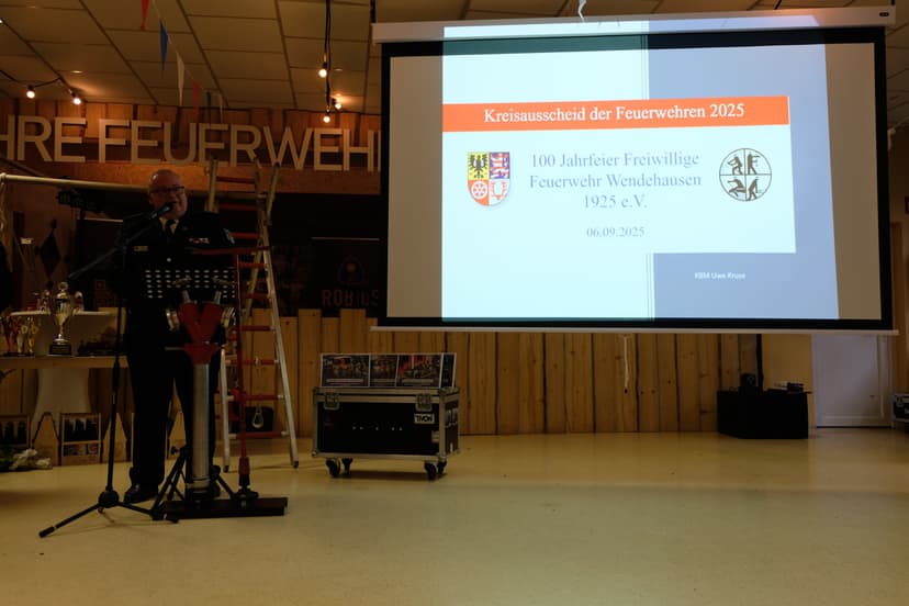 Bild von der Festwoche zu 100 Jahre Feuerwehr Wendehausen, Festkommers