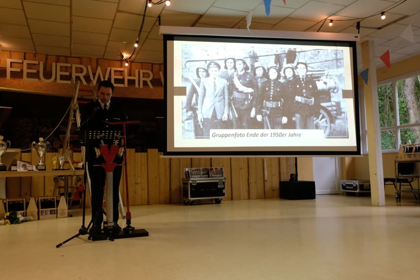 Bild von der Festwoche zu 100 Jahre Feuerwehr Wendehausen, Festkommers